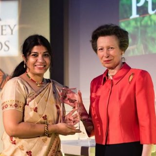 Dr Purnima Devi Barman receiving the Whitley Award from Her Royal Highness Princess Anne - 2017 (1)